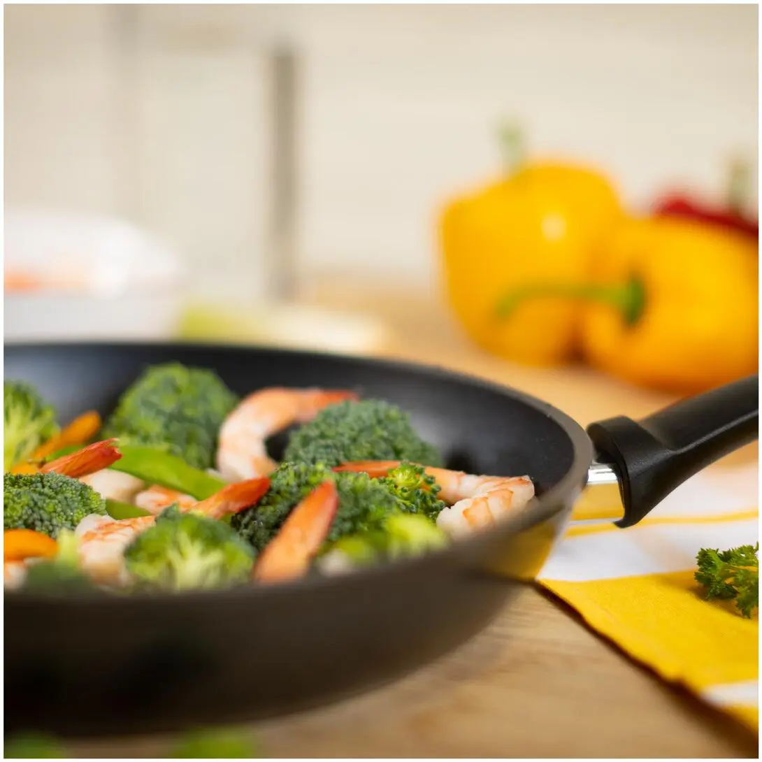 Kuhn Rikon Easy Induction Bratpfanne 26cm 6 Kuhn Rikon Easy Induction Bratpfanne 26cm – Bild 4