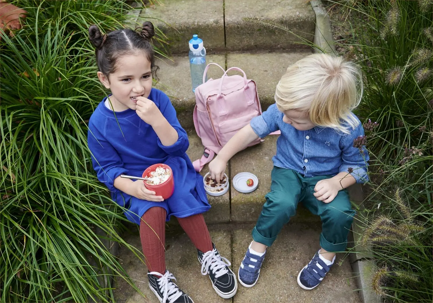 Mepal Lunchpot Ellipse Mini - Nordic Red 4 Mepal Lunchpot Ellipse Mini - Nordic Red – Bild 2