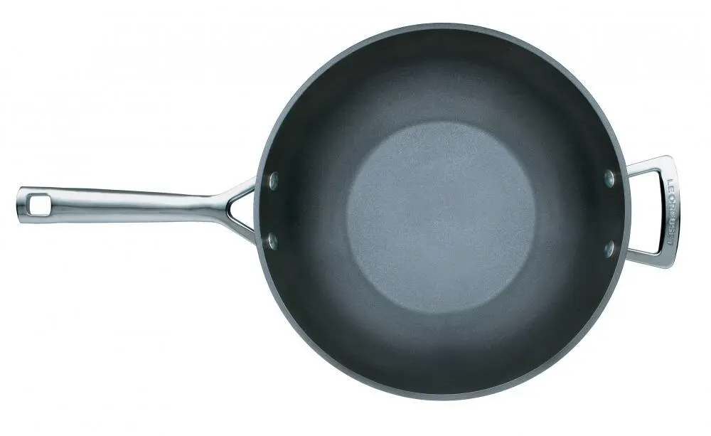 Le Creuset Aluminium-Antihaft Wok-Pfanne 7 Le Creuset Aluminium-Antihaft Wok-Pfanne – Bild 5