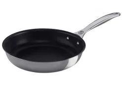 Le Creuset Bratpfanne 3-ply PLUS Antihaft