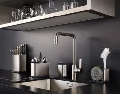 Joseph Joseph Ordnungshelfer Surface Für Die Spüle In Edelstahl 15 Joseph Joseph Ordnungshelfer Surface Für Die Spüle In Edelstahl -Küchenorganisation Verkäufe JJ surface group neu