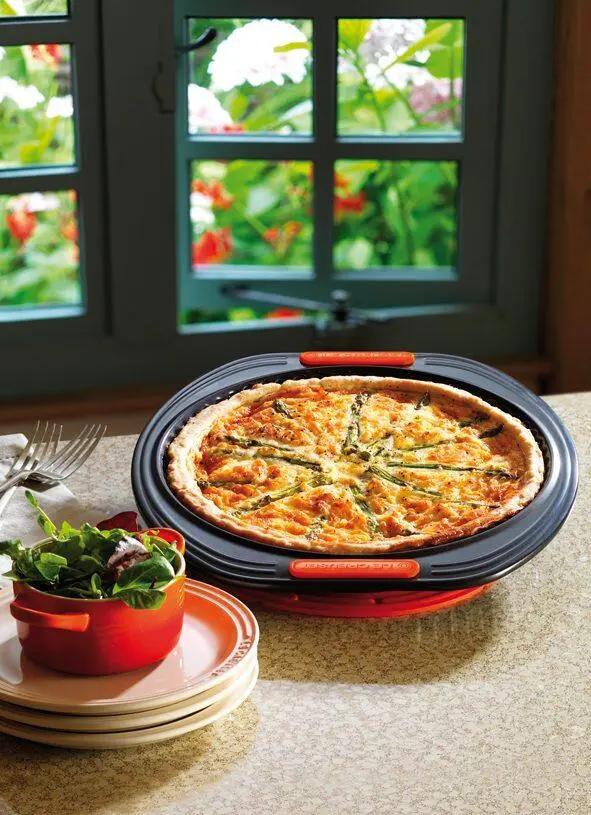 Le Creuset Quiche- Und Obstkuchenform, 30 Cm 4 Le Creuset Quiche- Und Obstkuchenform, 30 Cm – Bild 2
