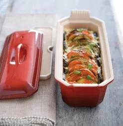 Le Creuset Pastetenform Aus Steinzeug In Kirschrot -Küchenorganisation Verkäufe Poterie 1 2 2 l