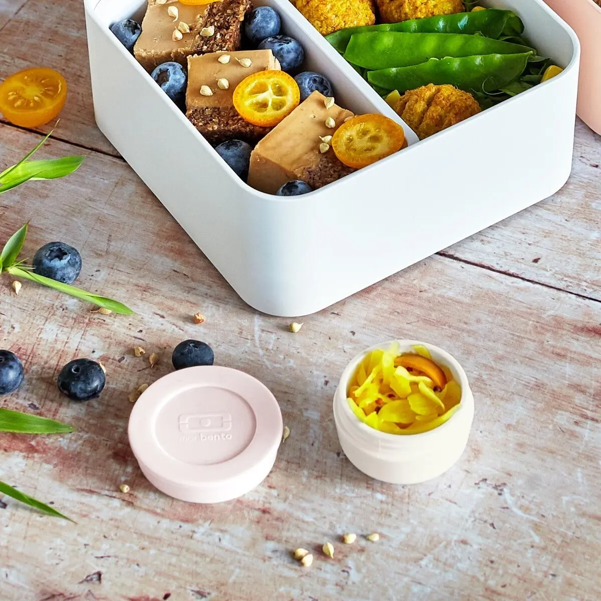 Monbento Saucendöschen MB Temple S In Weiß / Rosa, 2-tlg. 5 Monbento Saucendöschen MB Temple S In Weiß / Rosa, 2-tlg. – Bild 3