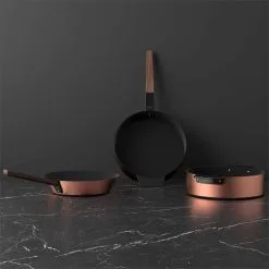 Sautoir Mit Stiel Chrom Noir Aus Der Kupfermanufaktur Weyersberg -Küchenorganisation Verkäufe kupfermanufaktur weyersberg chrom noir 1920x1920